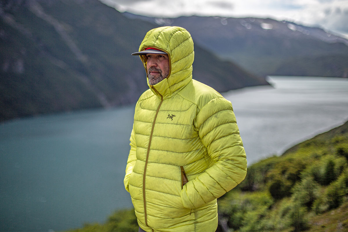 新しい到着 Arc'teryx Cerium Hybrid Hoody Review | Switchback Travel ジャケット・アウター